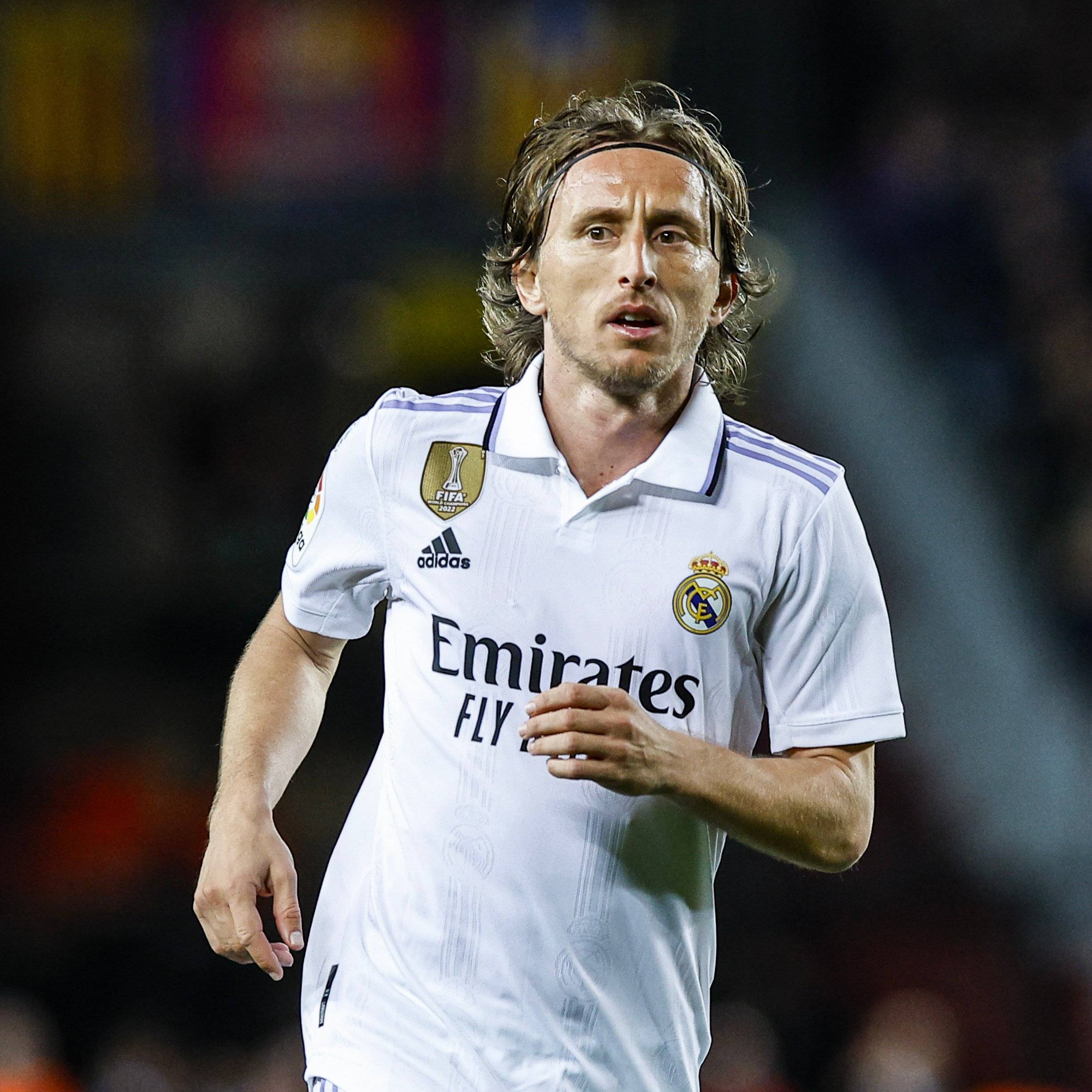 RMC：英超豪门和皇马巴萨都在关注马赛中锋罗比尼奥-瓦斯