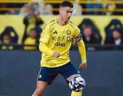 中超：山东泰山客场2-0击败广州队